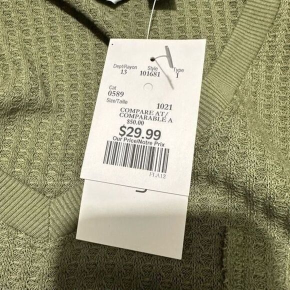Calvin Klein bundle of 2 pullover V-neck size S/P A631 - Picture 3 of 10